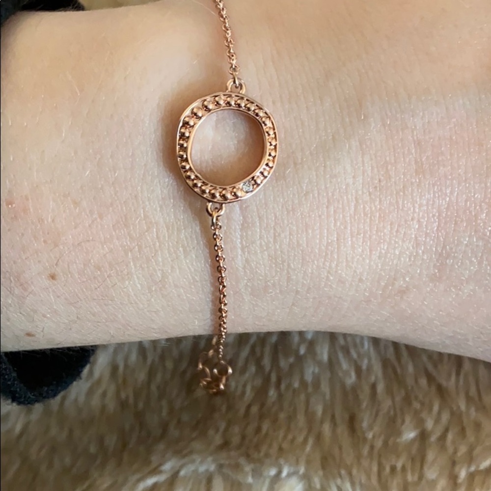 Rose gold bracelet NWOT
